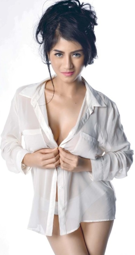 Lina Marlina | Selebriti 4