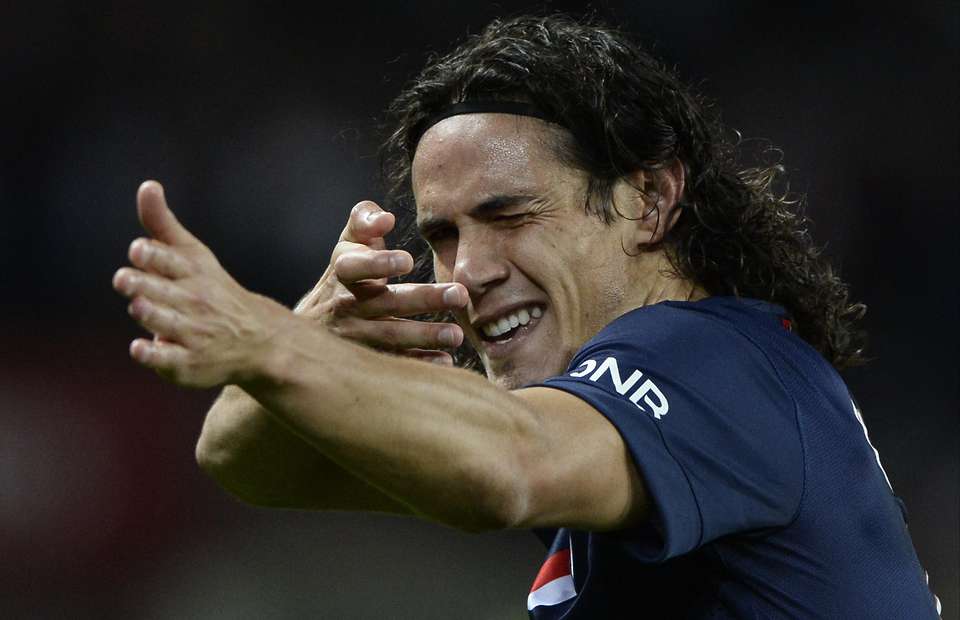 edinson-cavani-berita-sepak-bola