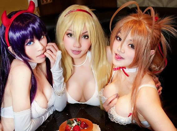 Hot High School of the Dead Cosplay 12