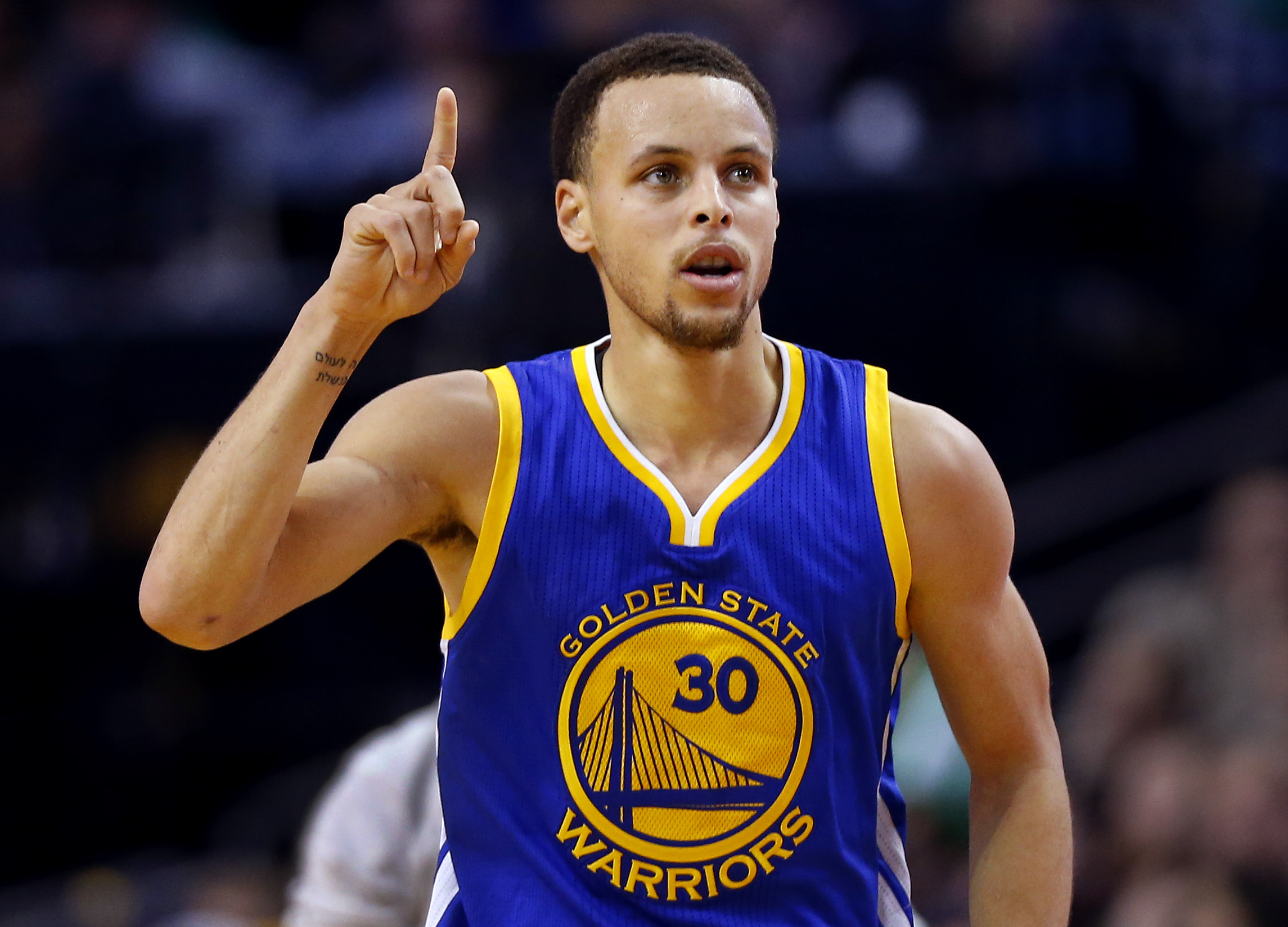 curry berita bola basket