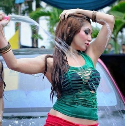 Baby Margaretha Edisi Basah-Basahan | Car Model 3