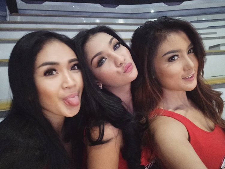  One  Pride  Angels  Hot Group Indonesian Girls Only 