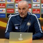 stefano-pioli-abaikan-berita-sepak-bola