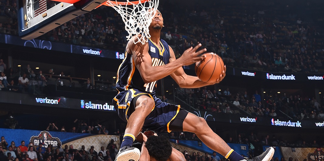 Glenn Robinson berita bola basket dunk