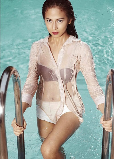 Nina Zatulini | Featured Models5