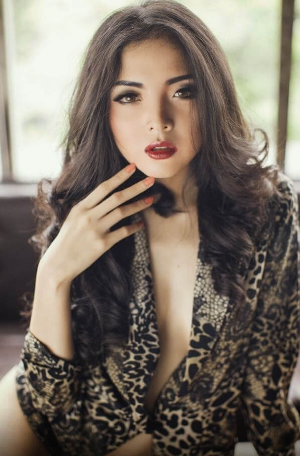 Atria Loni | Featured Models1